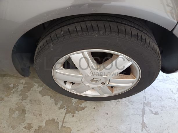 Renault Mégane · Ano 2003