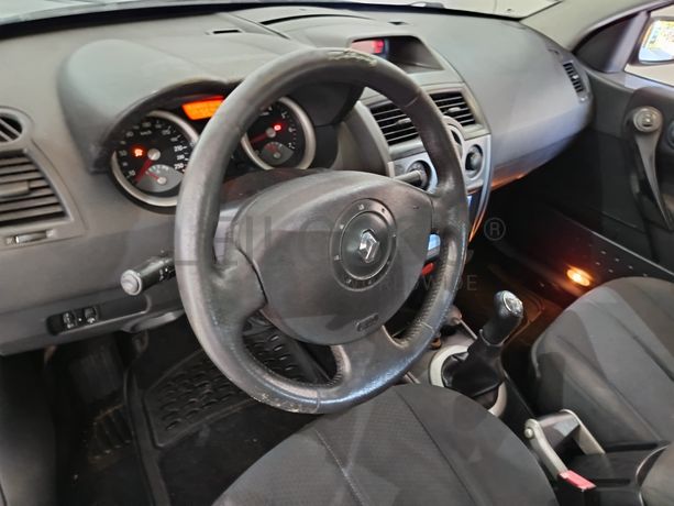 Renault Mégane · Ano 2003