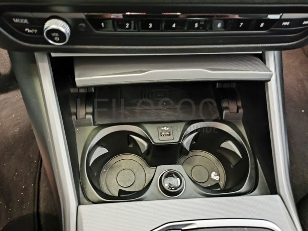 BMW 330E · Ano 2020