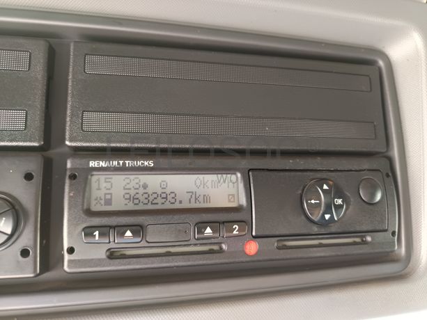 Renault T480 HD001 · Ano 2015