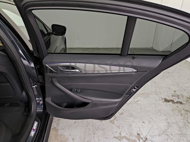 BMW 530E · Ano 2018