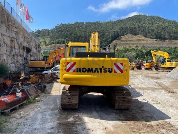 Escavadora Rastos Komatsu