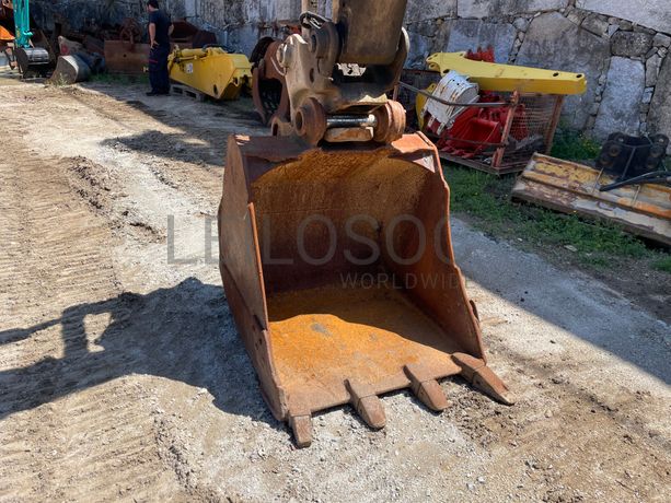 Escavadora Rastos Komatsu