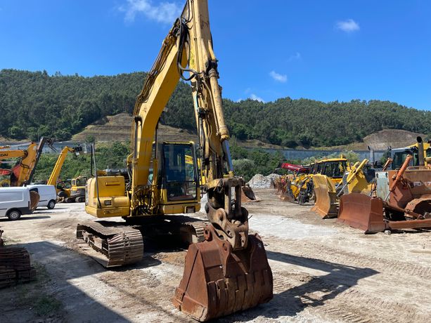 Escavadora Rastos Komatsu