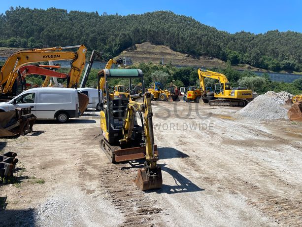 Mini Escavadora Yanmar