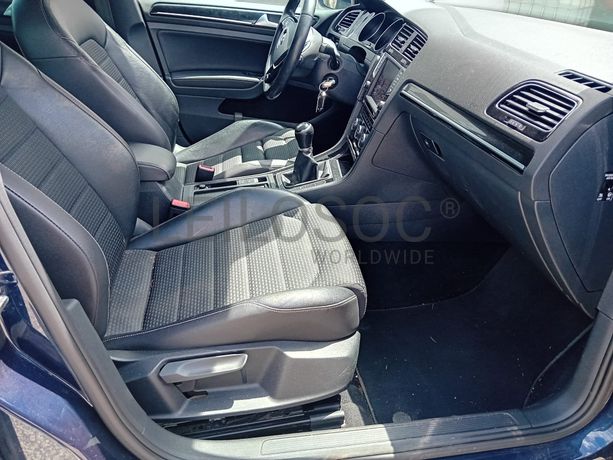 Volkswagen Golf · Ano 2015