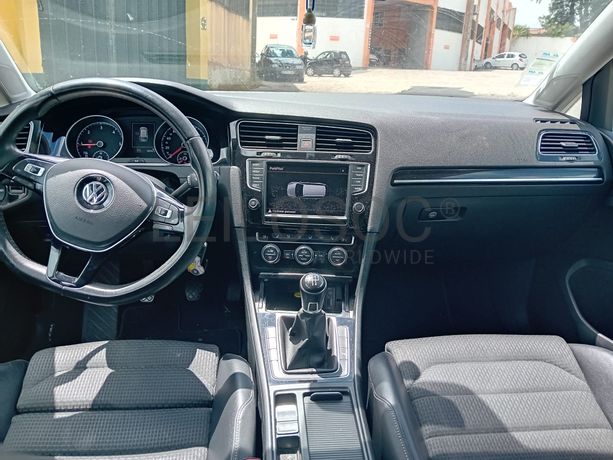 Volkswagen Golf · Ano 2015