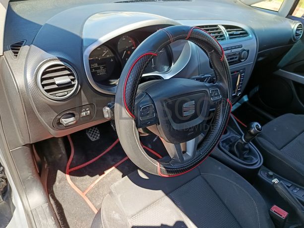 Seat Leon · Ano 2010