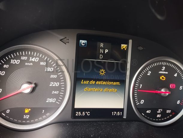 Mercedes-Benz GLC · Ano 2015