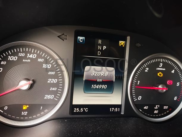 Mercedes-Benz GLC · Ano 2015