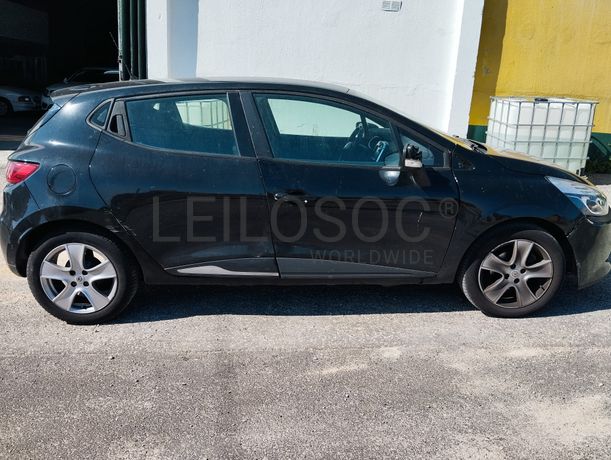Renault Clio · Ano 2015