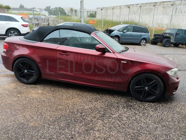 BMW 118D Cabrio · Ano 2011