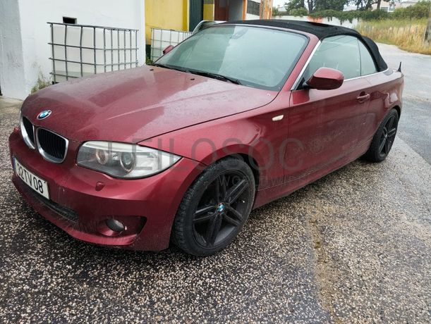 BMW 118D Cabrio · Ano 2011