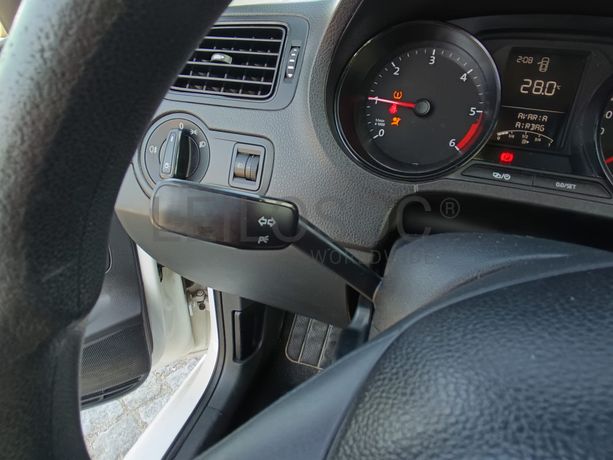 Volkswagen Polo · Ano 2014