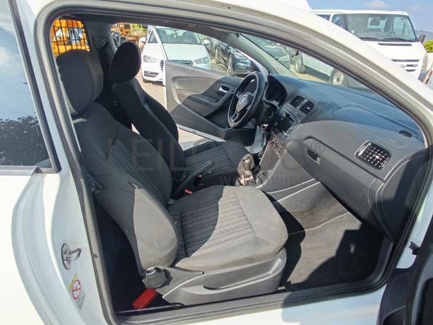 Volkswagen Polo · Ano 2014
