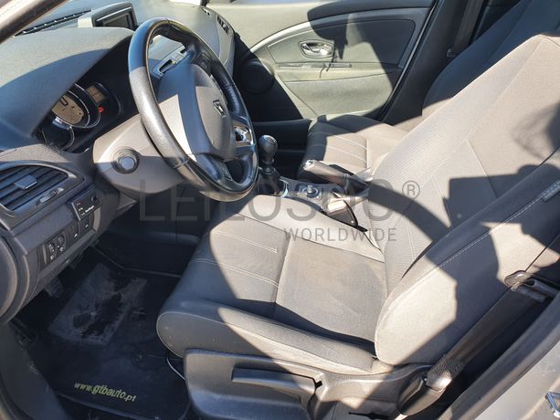 Renault Mégane 1.5 DCI  · Ano 2013