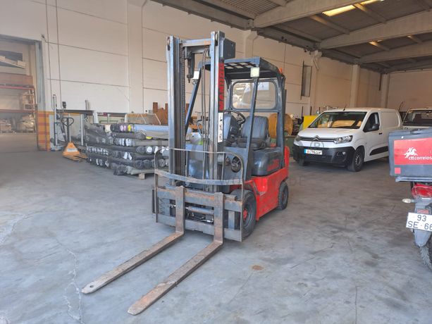 Empilhador Manitou · Ano 2008