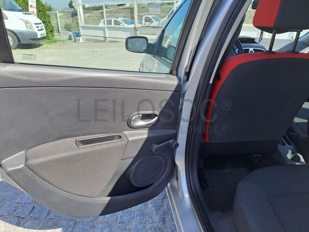 Renault Clio · Ano 2007