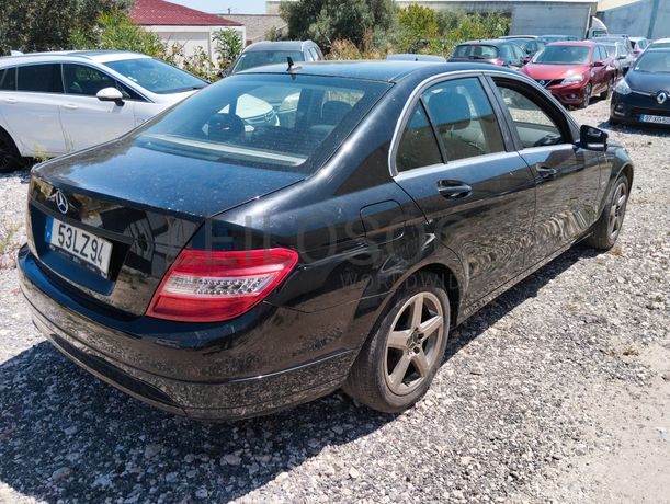 Mercedes-Benz C220 · Ano 2010
