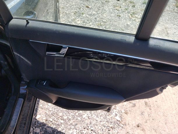 Mercedes-Benz C220 · Ano 2010