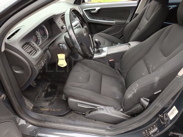 Volvo V60 · Ano 2011