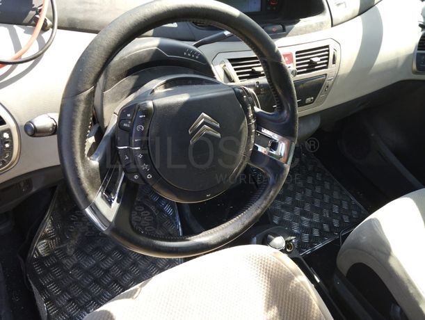 Citroën C4 · Ano 2008