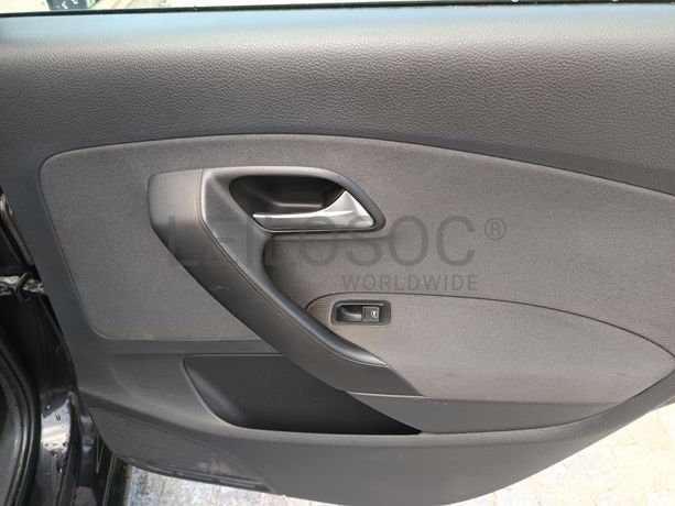 Volkswagen Polo · Ano 2013