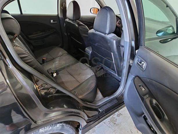 Nissan Almera 1.5 DCI · Ano 2005