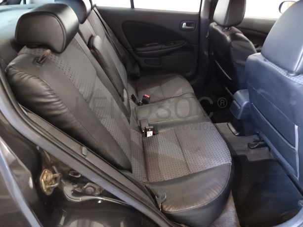 Nissan Almera 1.5 DCI · Ano 2005