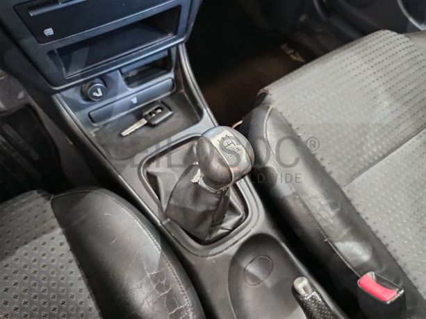 Nissan Almera 1.5 DCI · Ano 2005