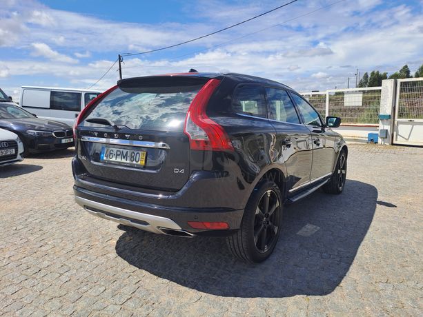 Volvo XC60 · Ano 2015