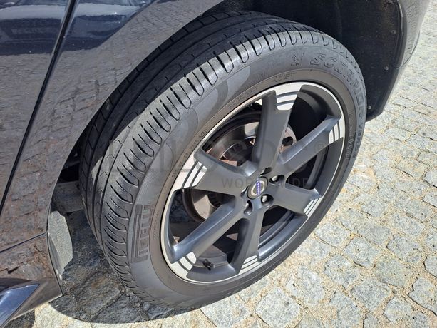 Volvo XC60 · Ano 2015