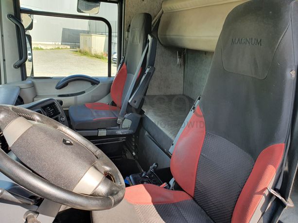 Renault Magnum 4x2 · Ano 2010