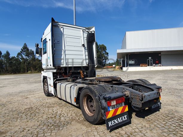 Renault Magnum 4x2 · Ano 2010
