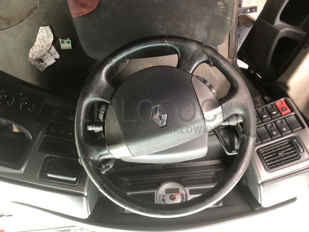 Renault Magnum 4x2 · Ano 2010