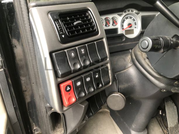 Renault Magnum 4x2 · Ano 2010