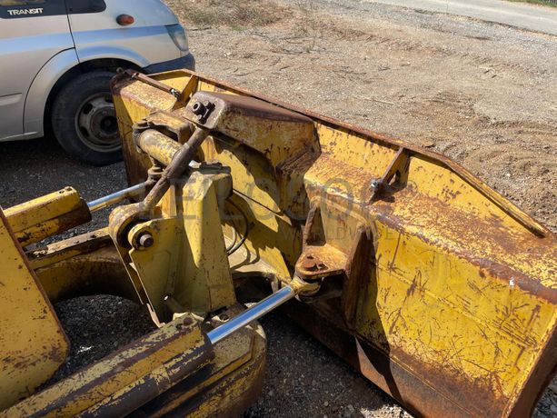 Bulldozer Komatsu D37E