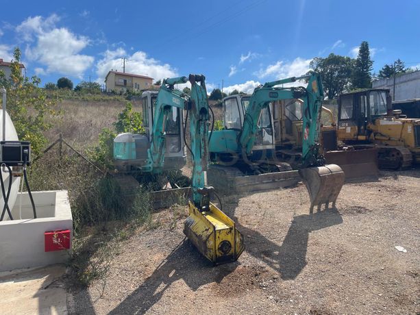 Mini Giratória Kobelco SK 45 · Ano 2007