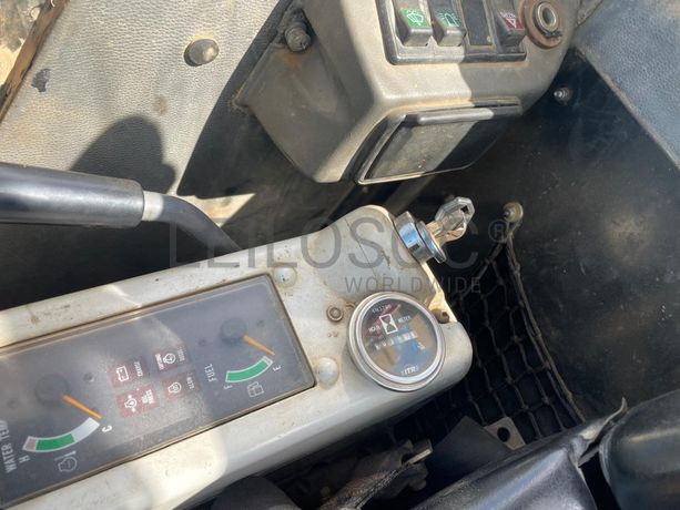 Mini Giratória IHI  40 NX2 · Ano 2007