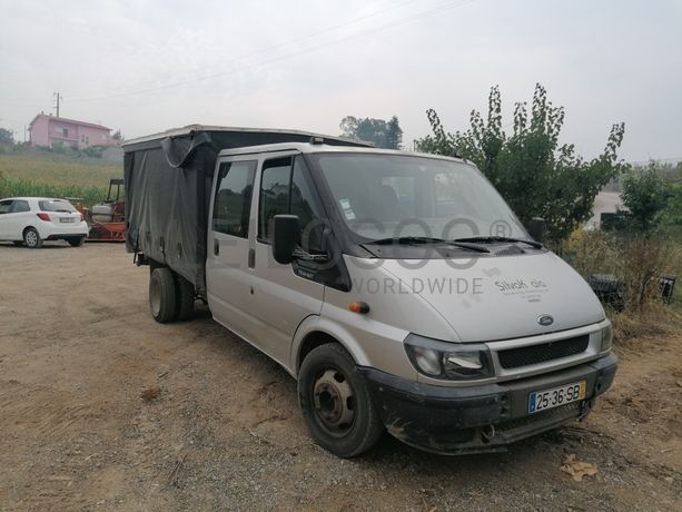 Ford Transit 2.4 DI · Ano 2001