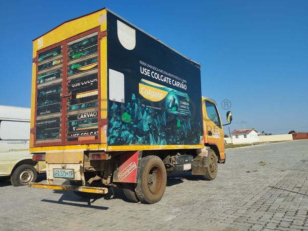 Viatura marca Mitsubishi Fuso