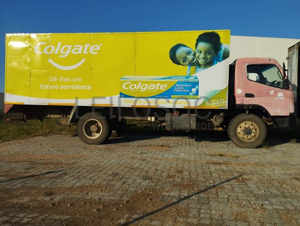 Viatura marca Mitsubishi Fuso