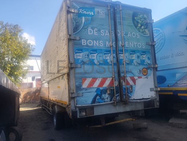 Viatura marca Toyota Hino Rager