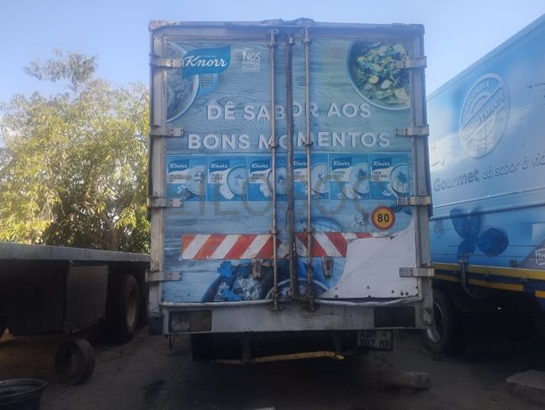 Viatura marca Toyota Hino Rager