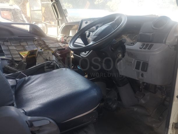 Viatura marca Mitsubishi Fuso