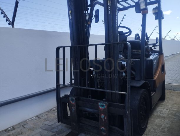 Empilhadeira Doosan Forklift Truck