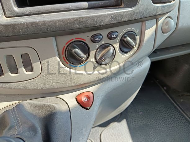 Renault Trafic · Ano 2007