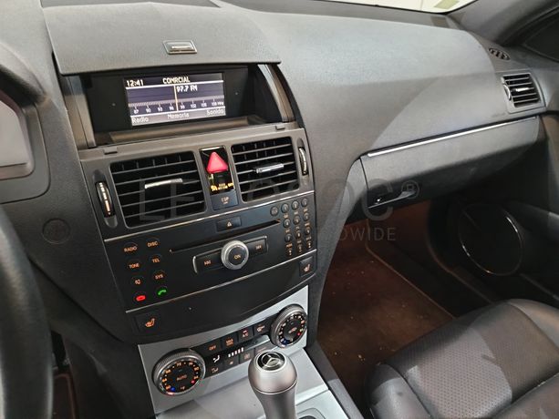 Mercedes-Benz C300 · Ano 2008