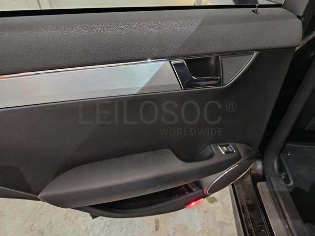 Mercedes-Benz C300 · Ano 2008