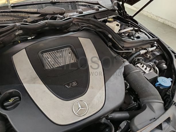 Mercedes-Benz C300 · Ano 2008